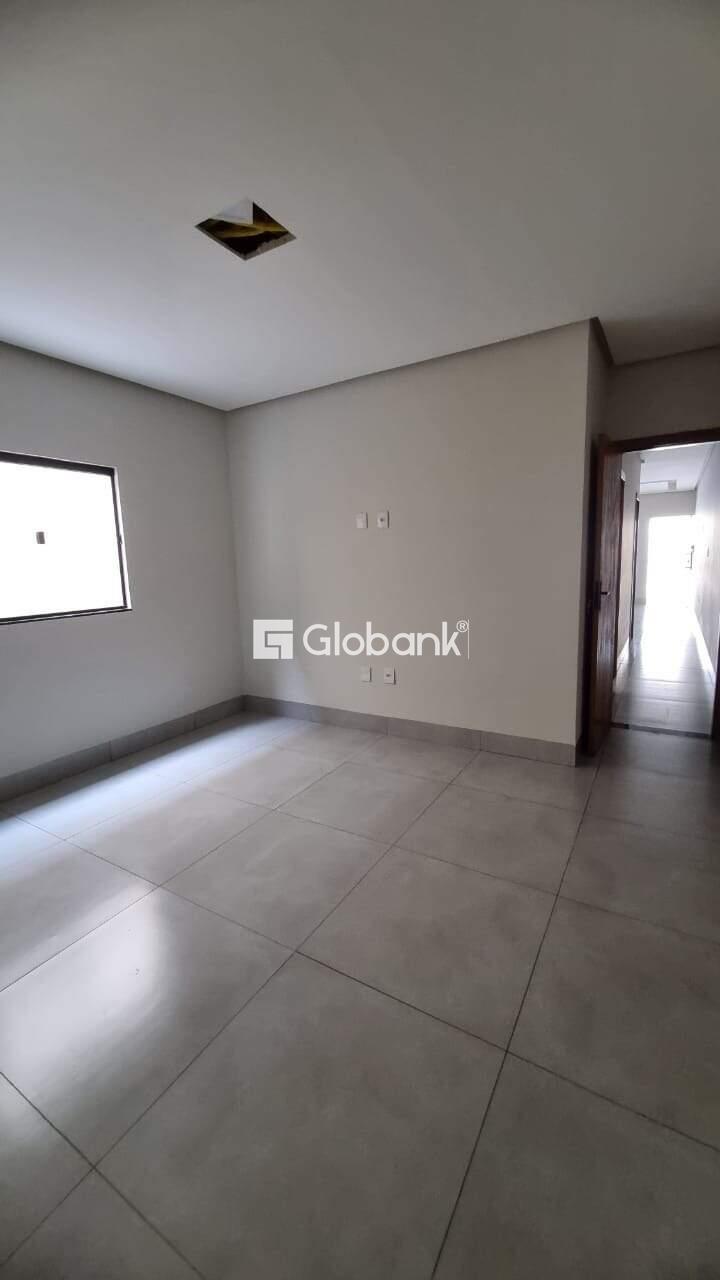Casa 3 quartos à venda Jardim Olímpico 76,5m² Montes Claros MG: 