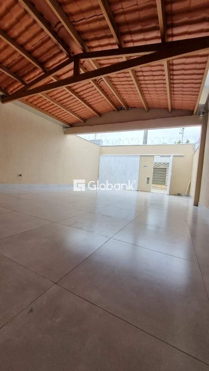 Casa 3 quartos à venda Jardim Olímpico 76,5m² Montes Claros MG: 