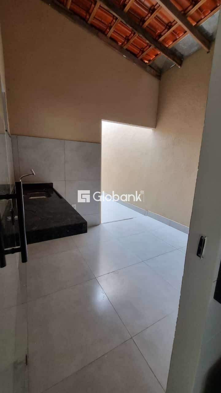 Casa 3 quartos à venda Jardim Olímpico 76,5m² Montes Claros MG: 