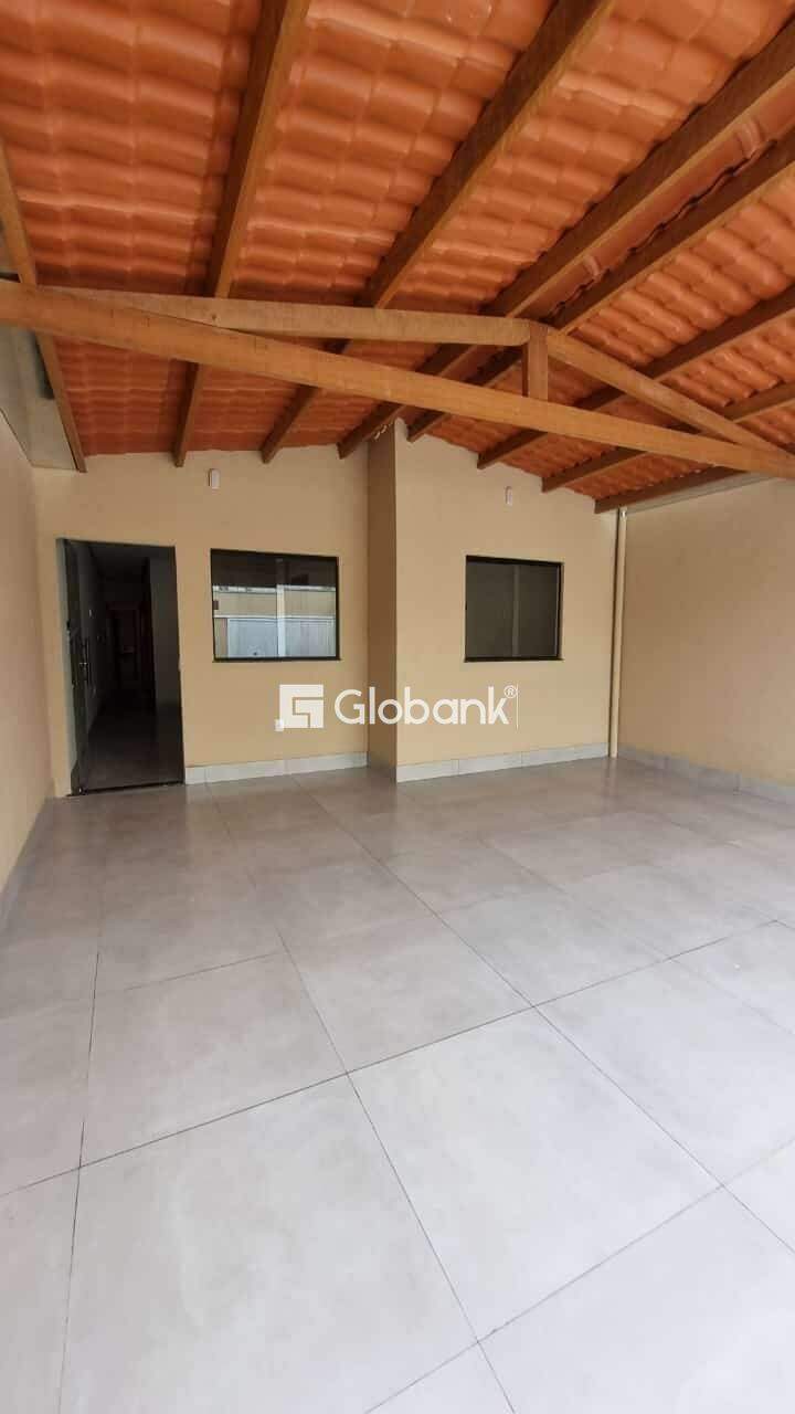 Casa 3 quartos à venda Jardim Olímpico 76,5m² Montes Claros MG: 