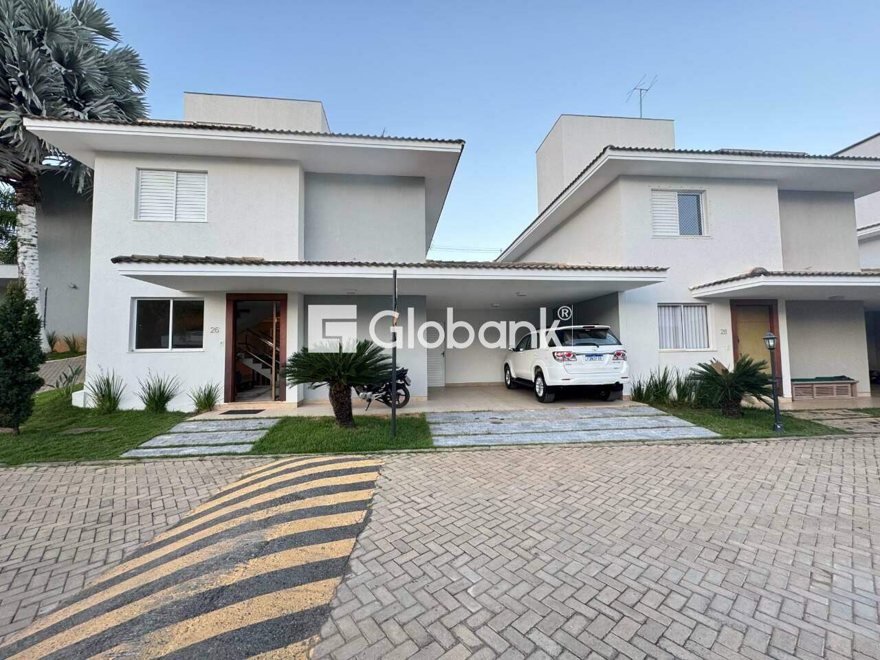 Casa 3 quartos à venda Ibituruna 0m² Montes Claros MG: 