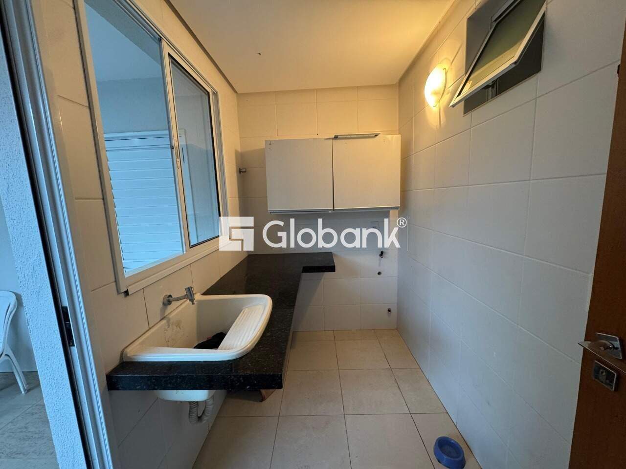 Casa 3 quartos à venda Ibituruna 0m² Montes Claros MG: 