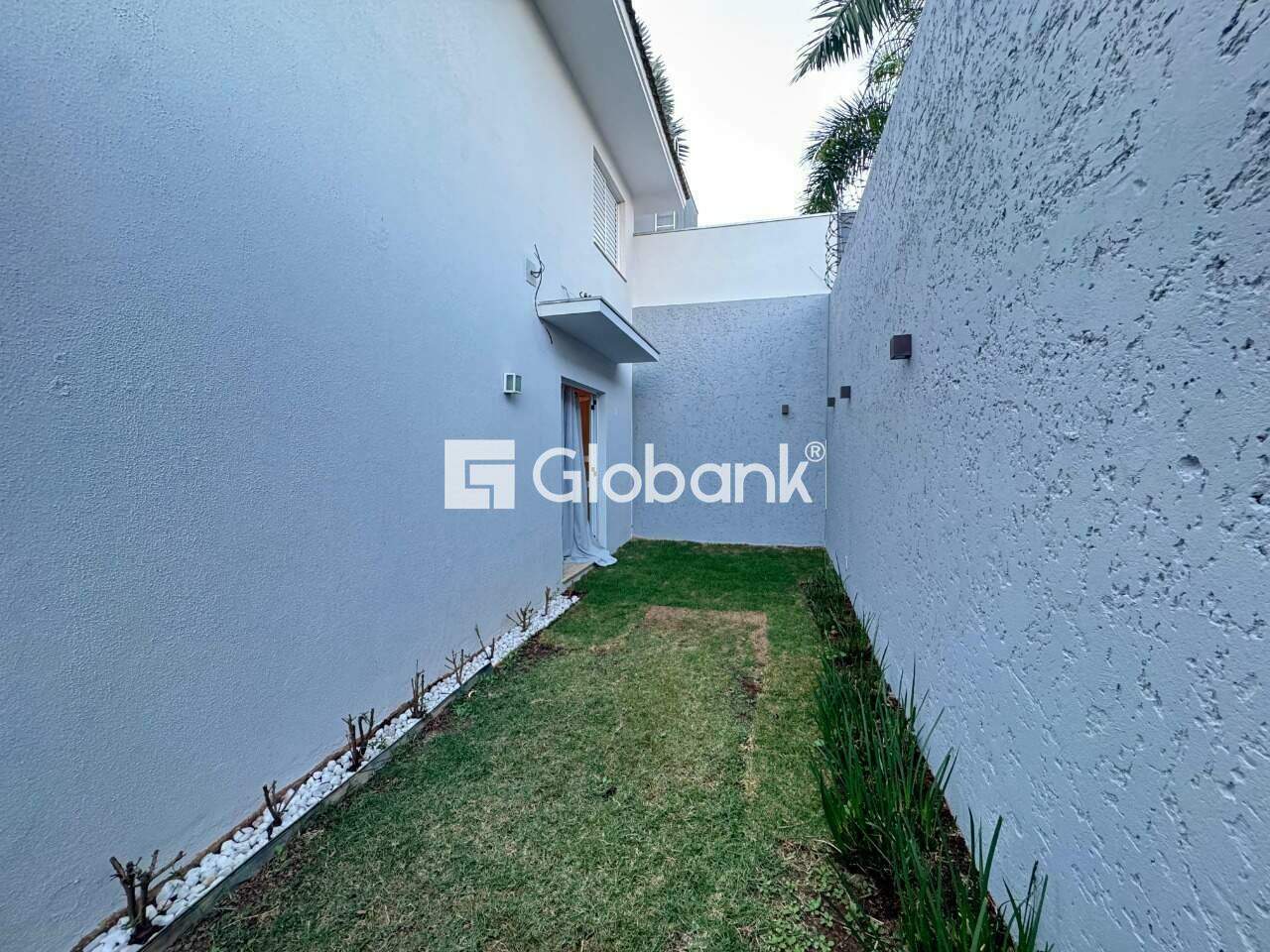 Casa 3 quartos à venda Ibituruna 0m² Montes Claros MG: 