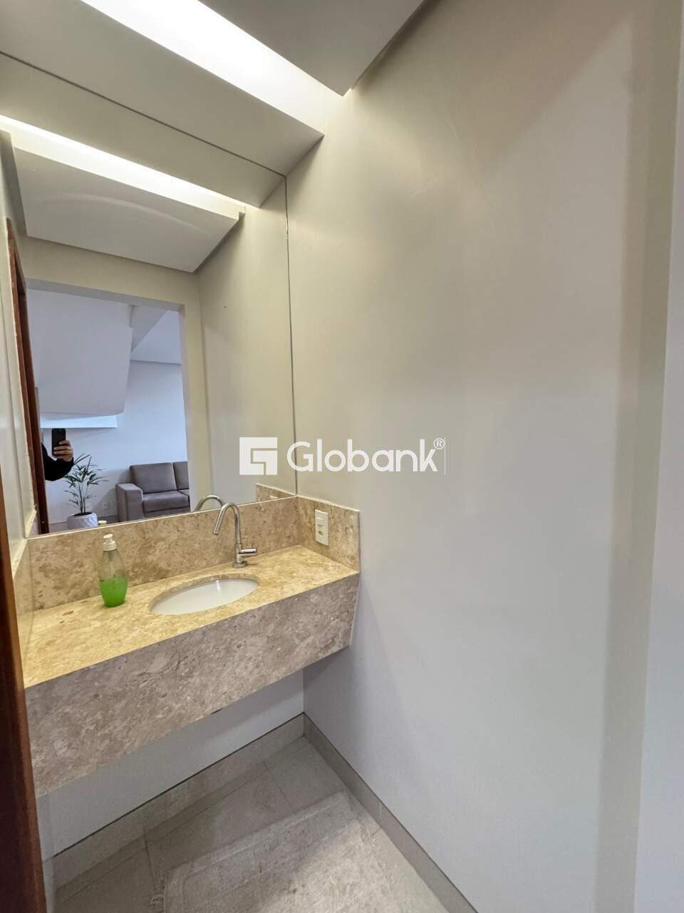 Casa 3 quartos à venda Ibituruna 0m² Montes Claros MG: 