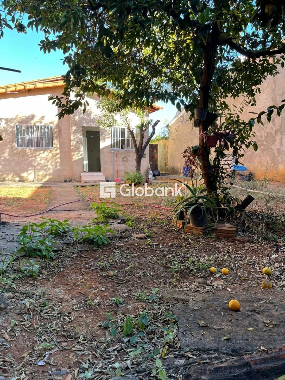 Casa 3 quartos à venda Maracanã 180m² Montes Claros MG: 