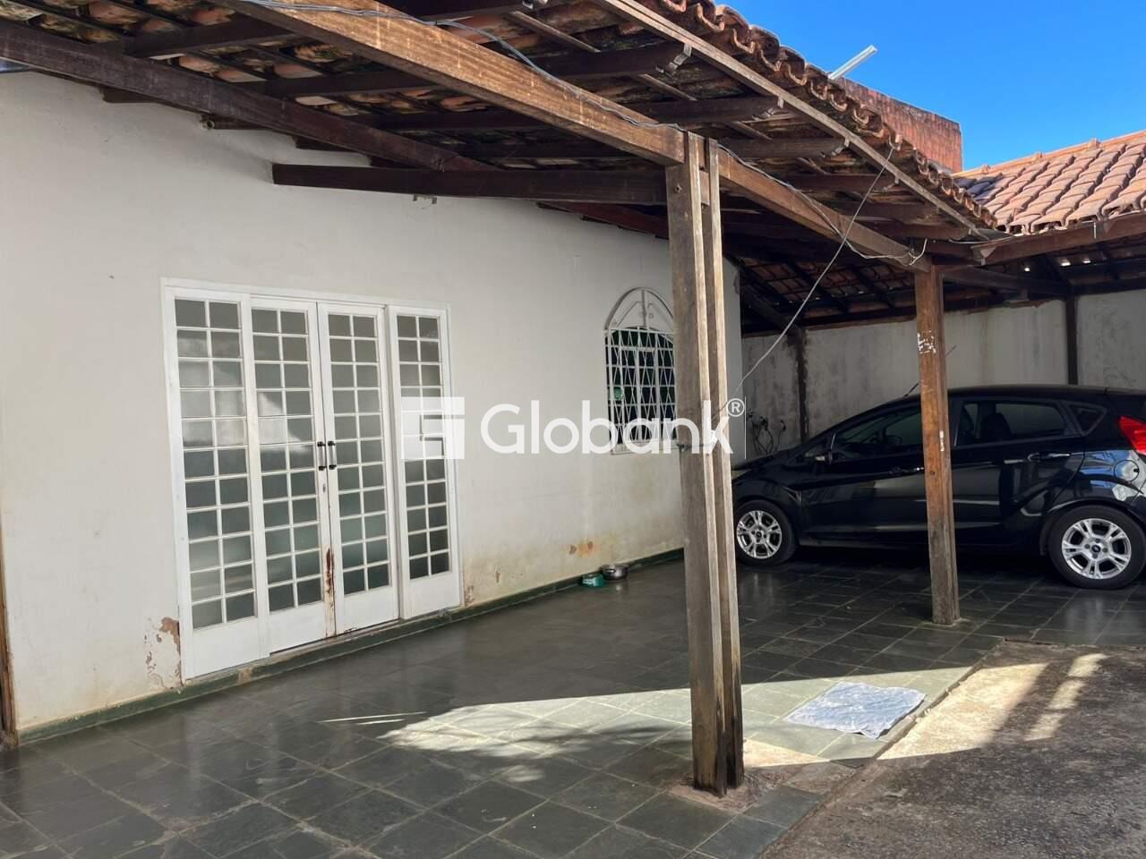 Casa 3 quartos à venda Maracanã 180m² Montes Claros MG: 