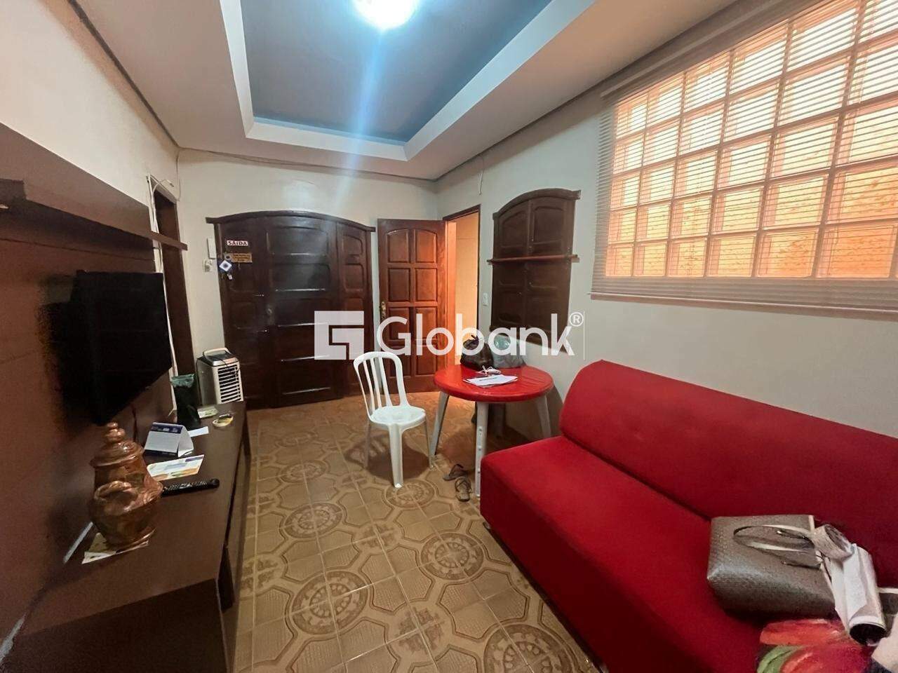 Casa 6 quartos à venda Cintra 250m² Montes Claros MG: 