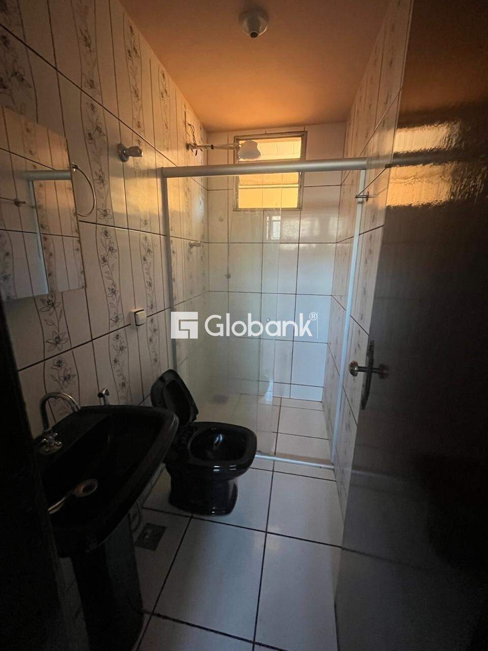 Casa 6 quartos à venda Cintra 250m² Montes Claros MG: 