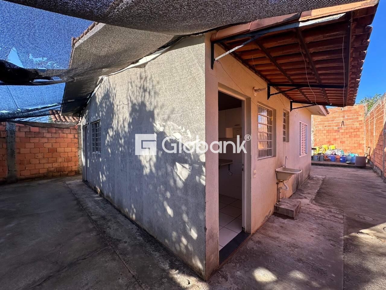 Casa 2 quartos à venda Residencial Sul Ipês 45m² Montes Claros MG: 