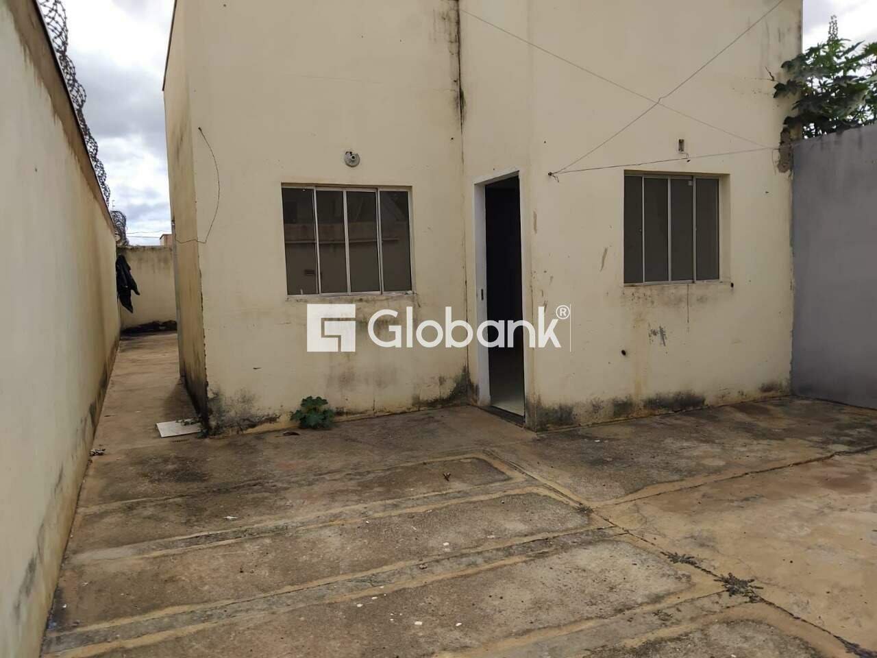 Casa 2 quartos à venda Nova Suiça 126m² Montes Claros MG: 