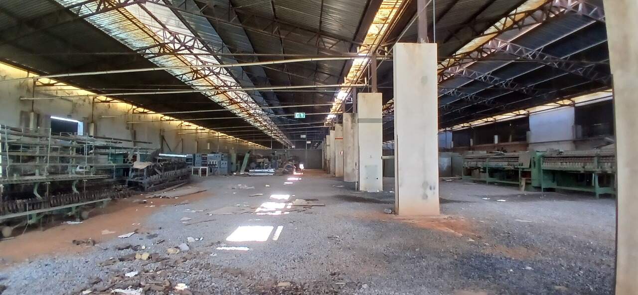 Galpão para aluguel Distrito Industrial 0m² Montes Claros MG: Interior