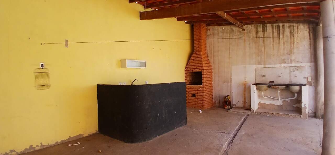 Casa 2 quartos para aluguel Residencial Sul Ipês 65m² Montes Claros MG: rea gourmet.