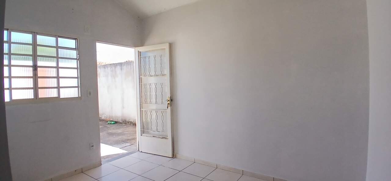 Casa 2 quartos para aluguel Residencial Sul Ipês 65m² Montes Claros MG: Sala