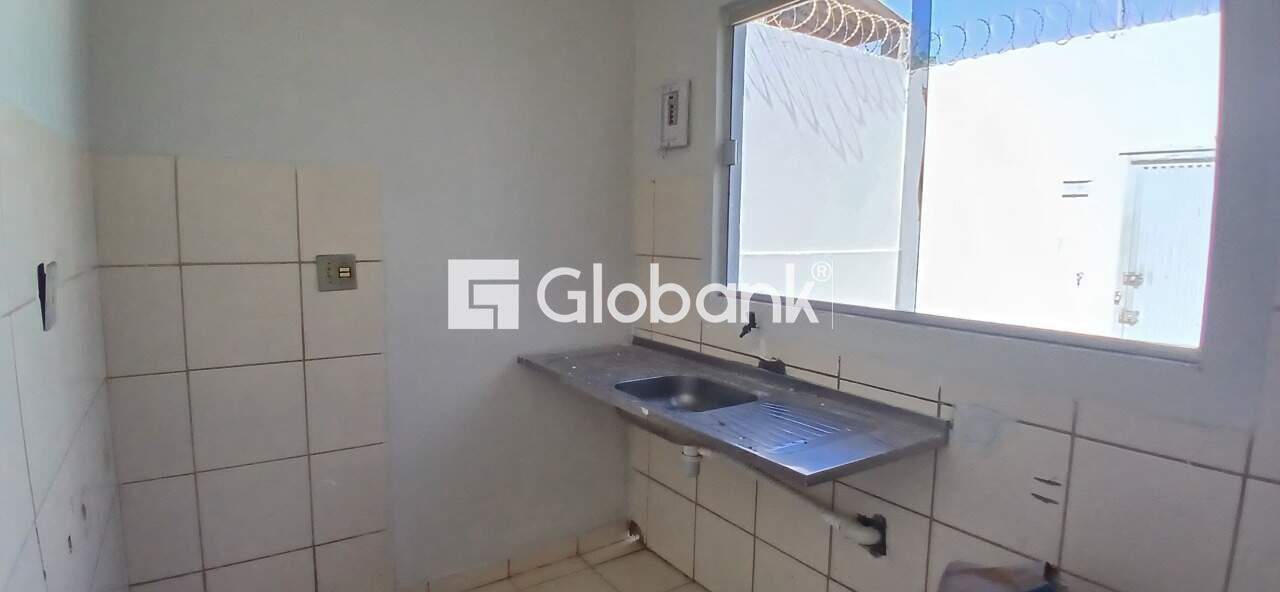 Casa 3 quartos à venda Loteamento Recanto das Águas 55m² Montes Claros MG: Cozinha