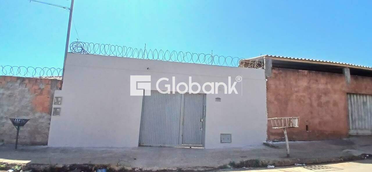 Casa 3 quartos à venda Loteamento Recanto das Águas 55m² Montes Claros MG: Fachada