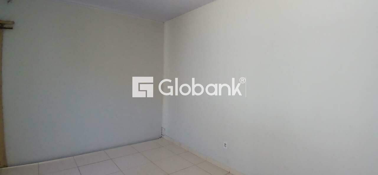 Casa 3 quartos à venda Loteamento Recanto das Águas 55m² Montes Claros MG: Suite