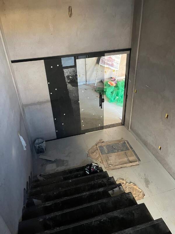 Prédio para aluguel Maracanã 1.152m² Montes Claros MG: Primeiro andar