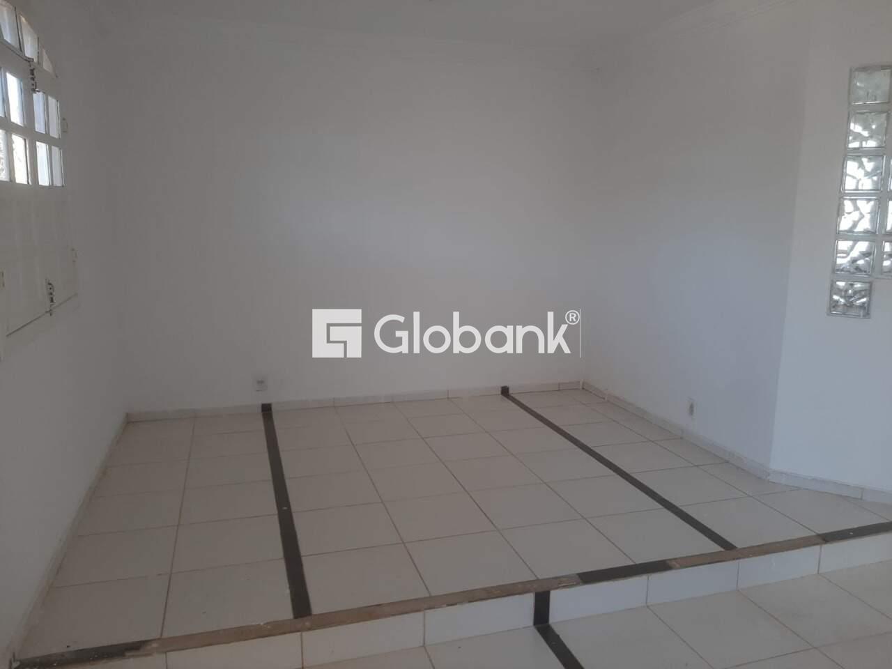 Casa 3 quartos à venda Panorama II 0m² Montes Claros MG: 