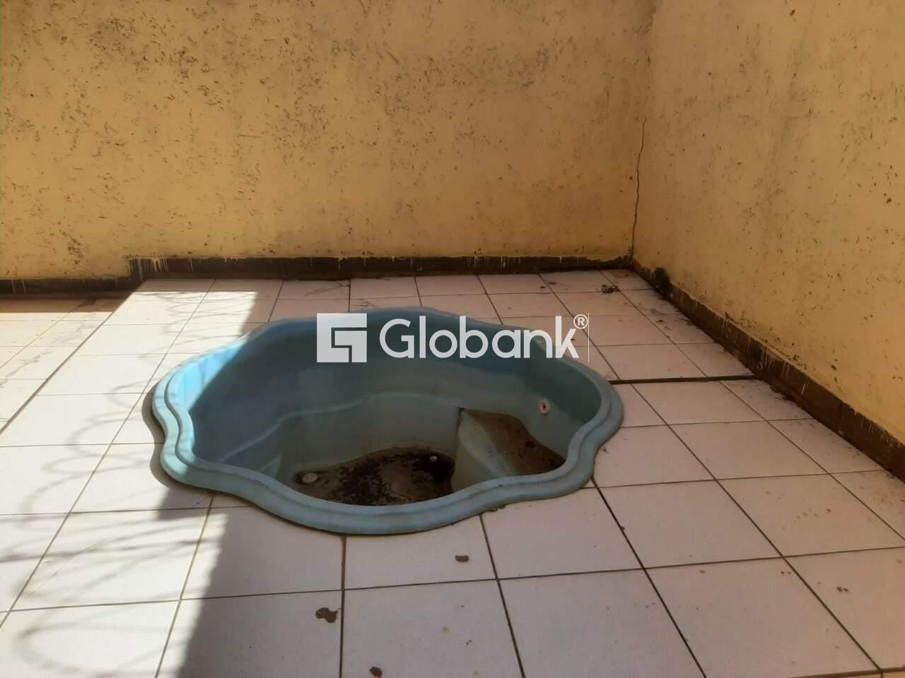 Casa 3 quartos à venda Panorama II 0m² Montes Claros MG: 