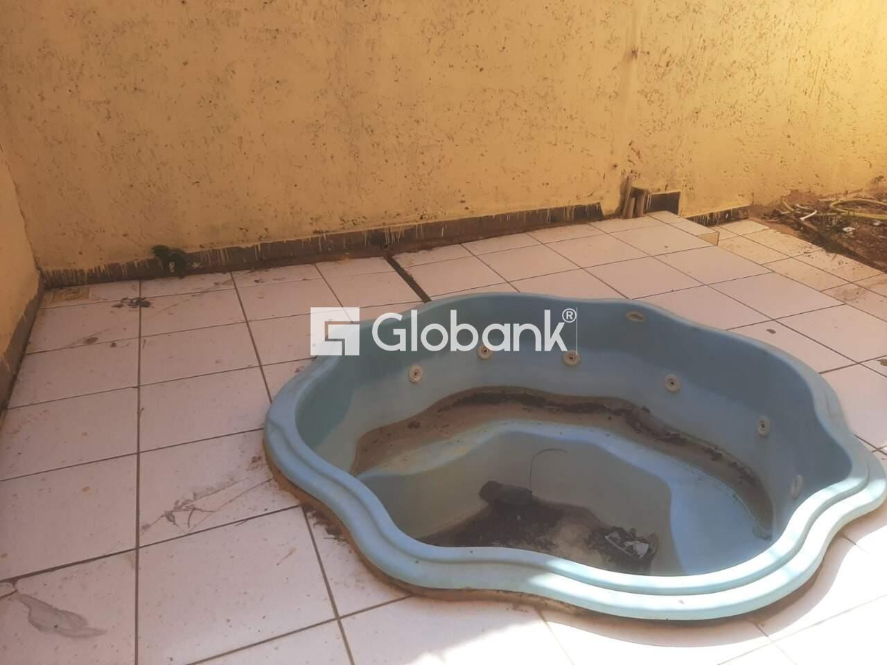 Casa 3 quartos à venda Panorama II 0m² Montes Claros MG: 