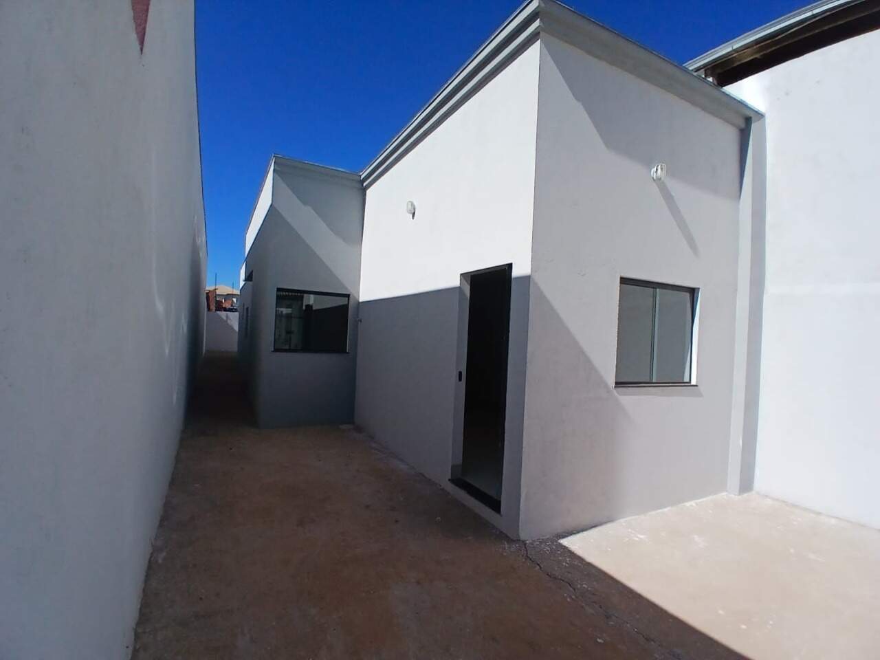 Casa 3 quartos à venda Santo Inácio 83m² Montes Claros MG: 