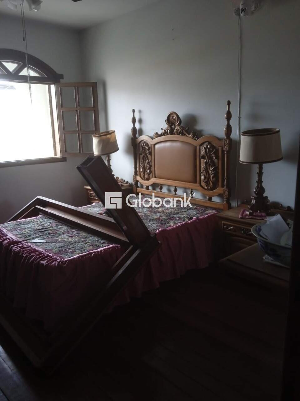 Casa 3 quartos para aluguel Centro 0m² Montes Claros MG: 