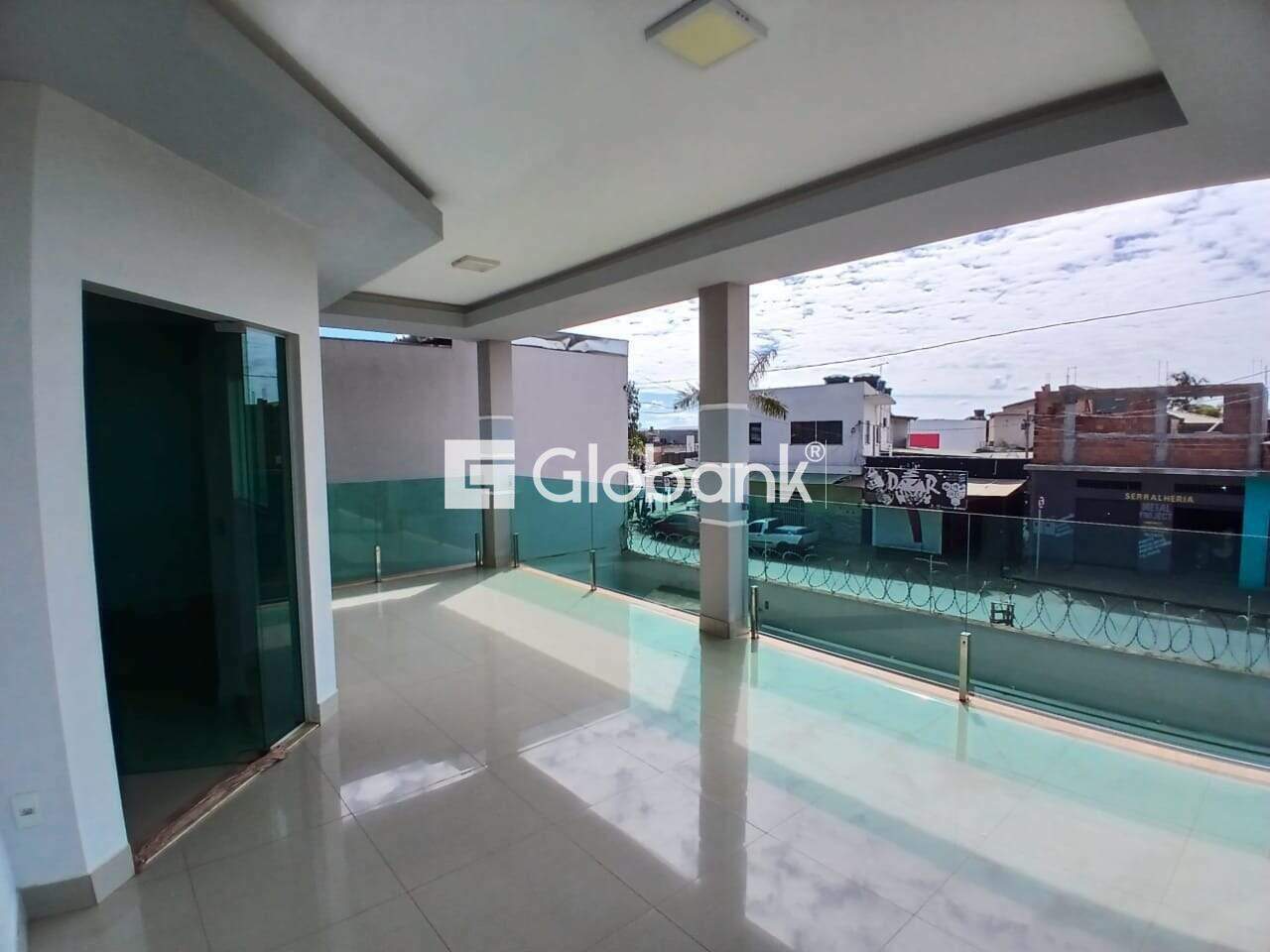Casa 3 quartos à venda Doutor João Alves 270m² Montes Claros MG: Sacada