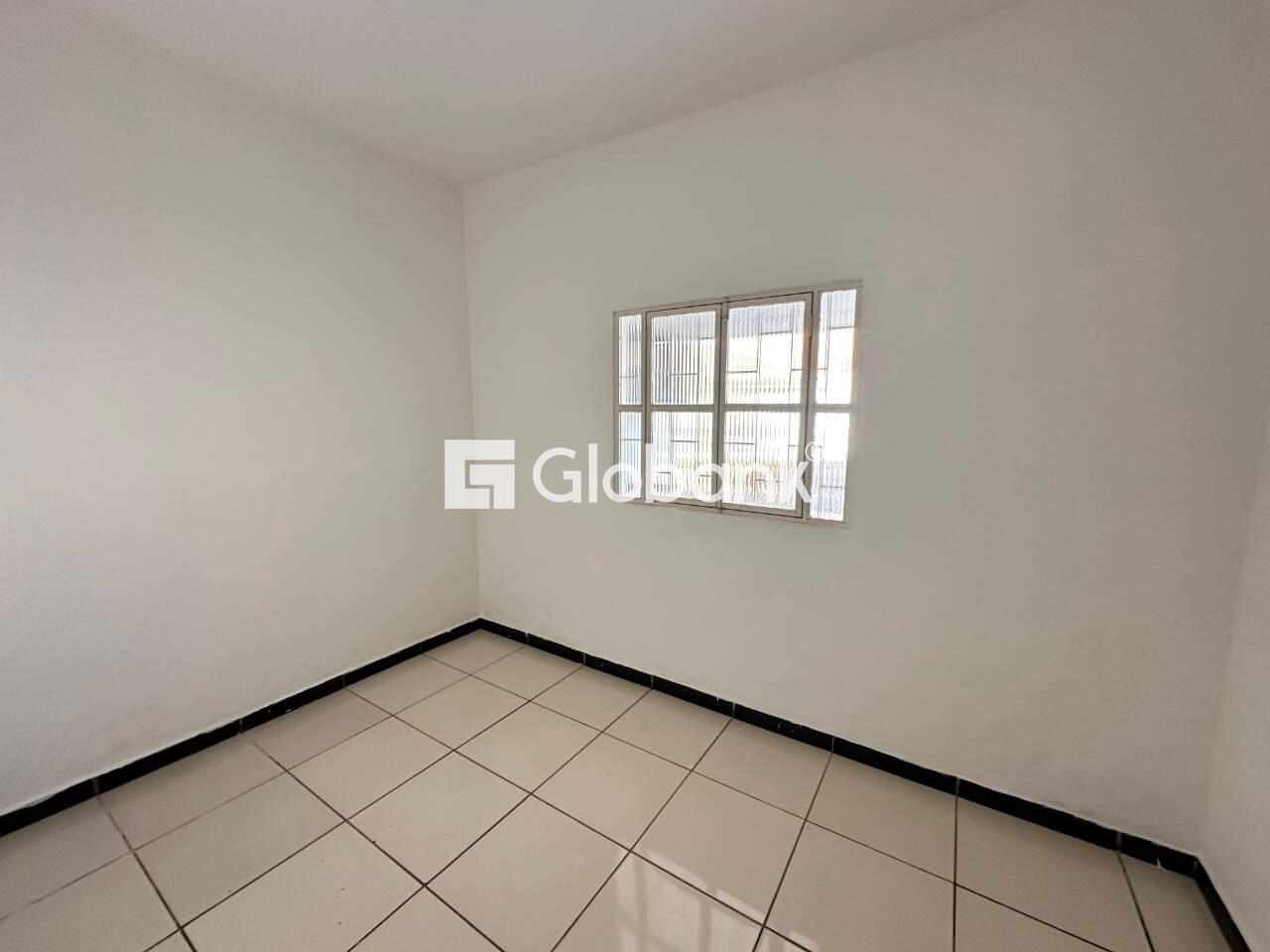 Casa 3 quartos para aluguel Jardim Primavera 120m² Montes Claros MG: Quarto