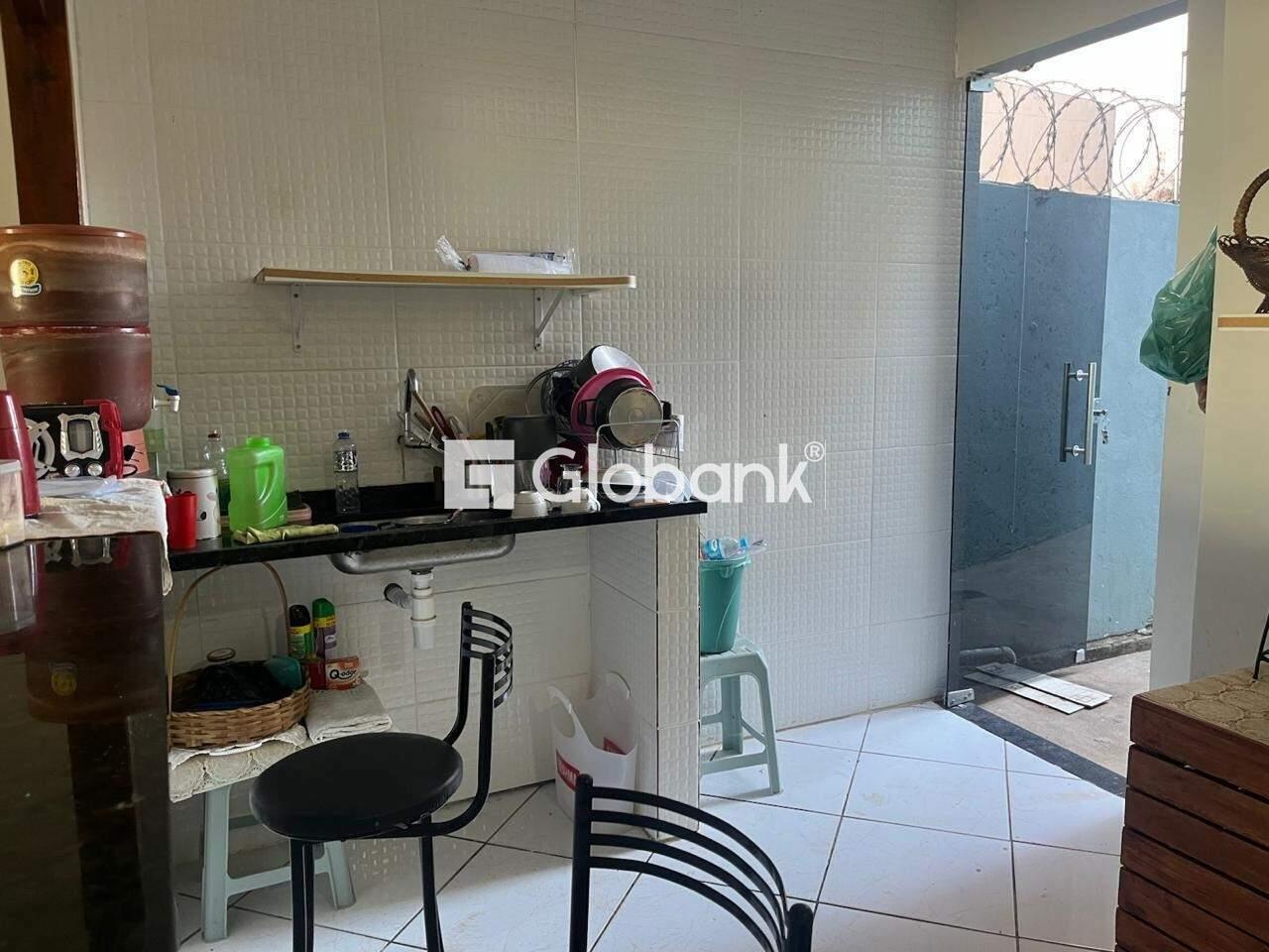 Casa 2 quartos à venda Jardim São Geraldo 180m² Montes Claros MG: Cozinha