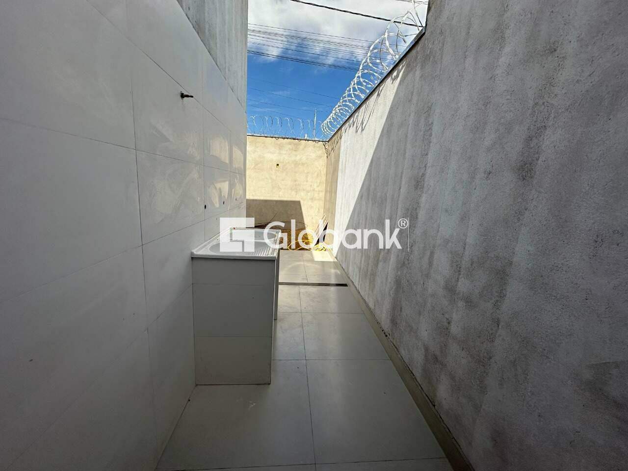 Casa 3 quartos à venda Jardim Olímpico 63m² Montes Claros MG: rea de servi o