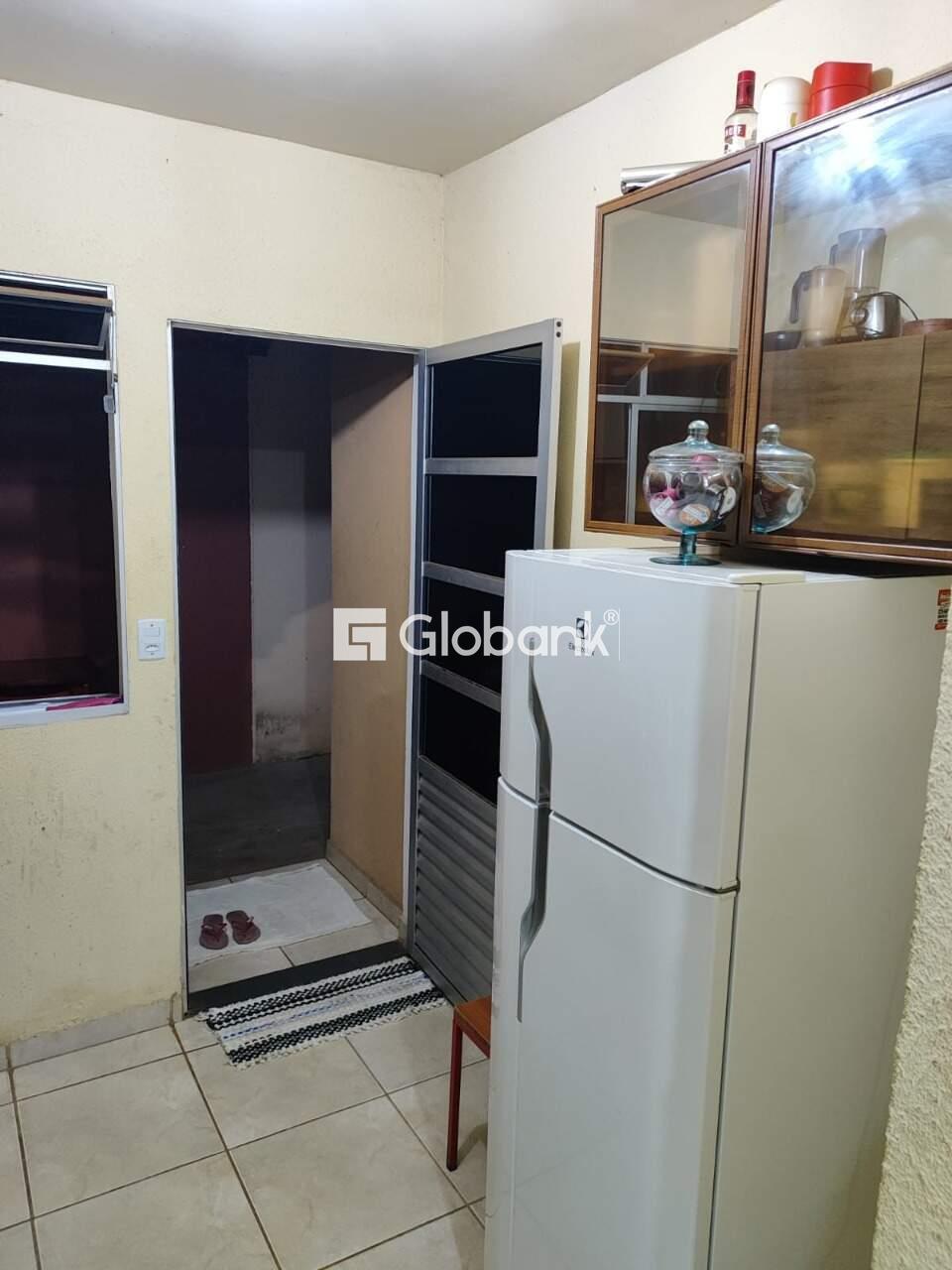 Casa 3 quartos à venda Loteamento Novo Jaraguá 0m² Montes Claros MG: 