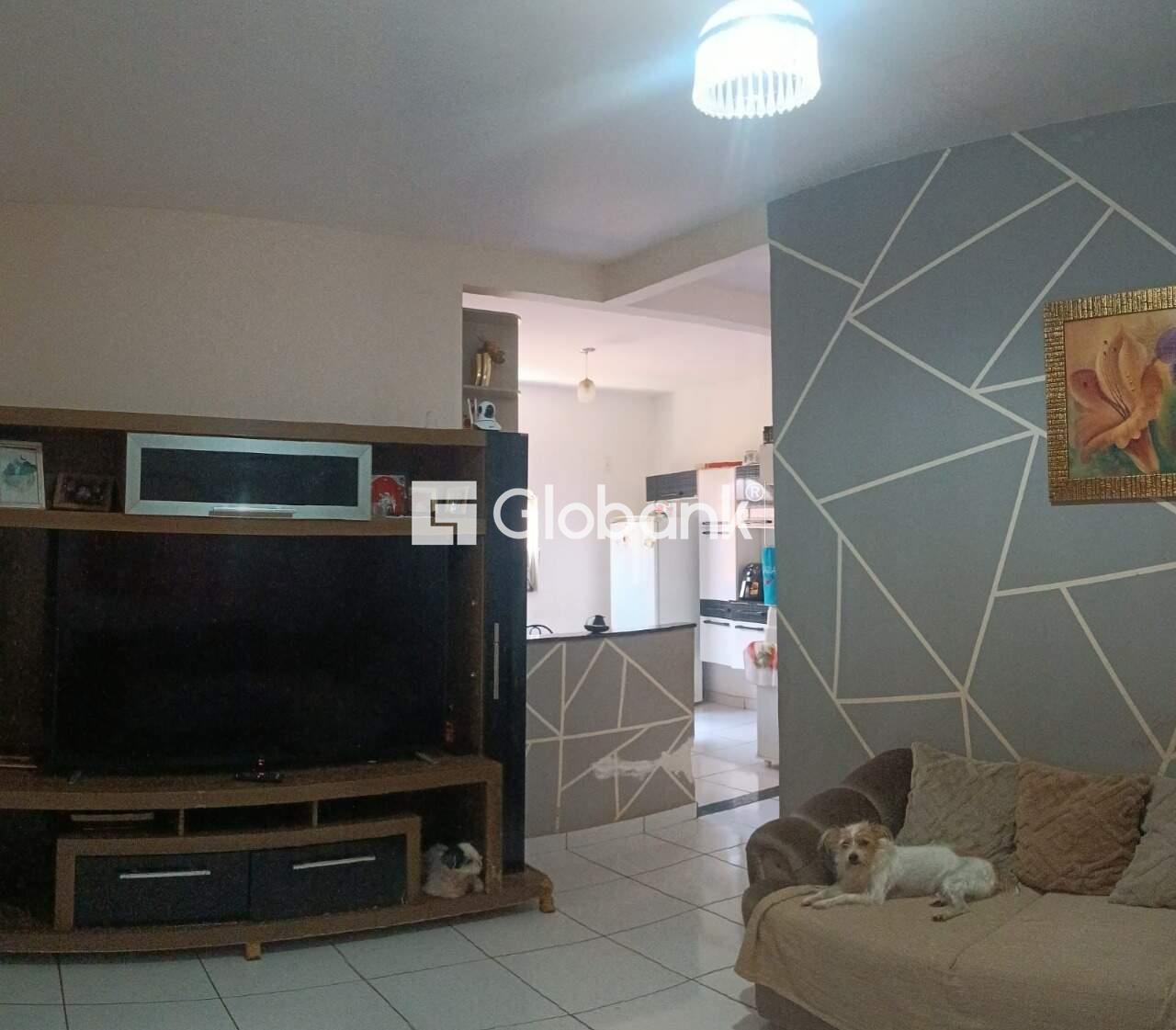 Casa 3 quartos à venda Vila Sion 0m² Montes Claros MG: 