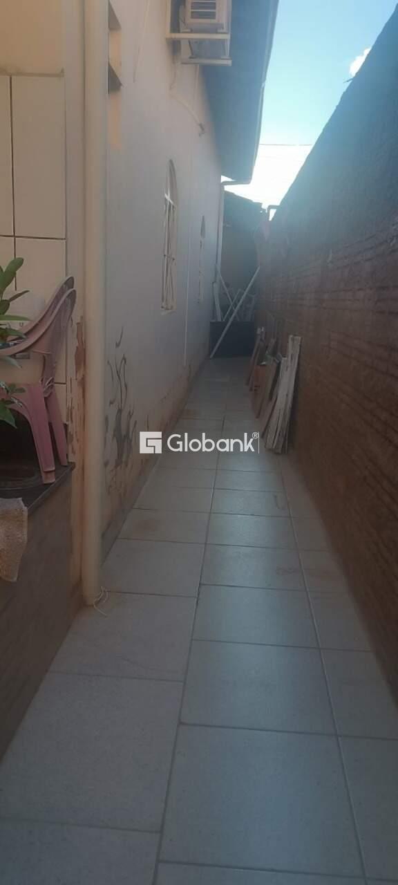 Casa 3 quartos à venda Vila Sion 0m² Montes Claros MG: 