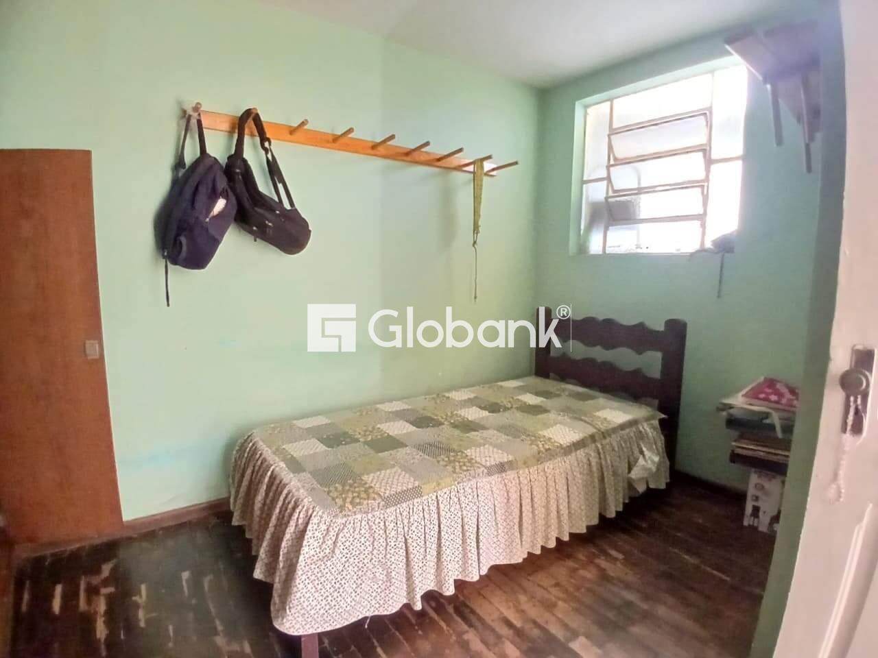 Casa 5 quartos para aluguel Centro 600m² Montes Claros MG: Dce 2