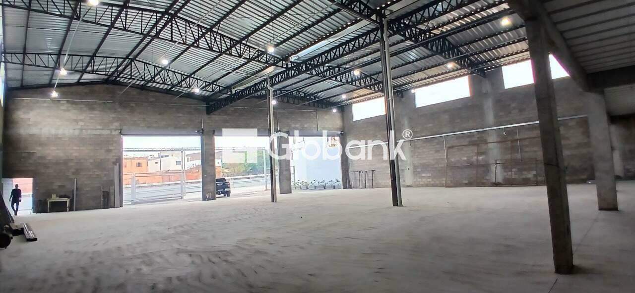 Galpão para aluguel Santa Rafaela 770m² Montes Claros MG: Interno.