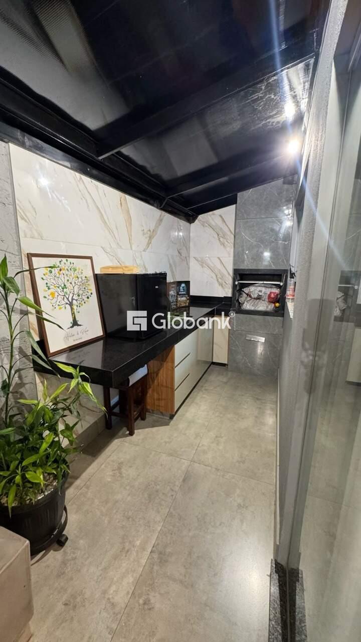 Apartamento 3 quartos à venda Panorama II 85m² Montes Claros MG: 