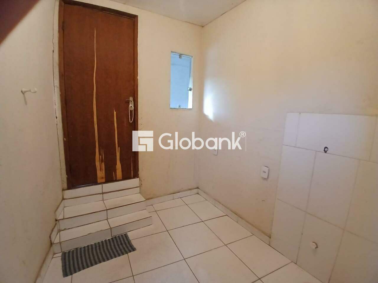 Sobrado 3 quartos à venda Funcionários 200m² Montes Claros MG: 
