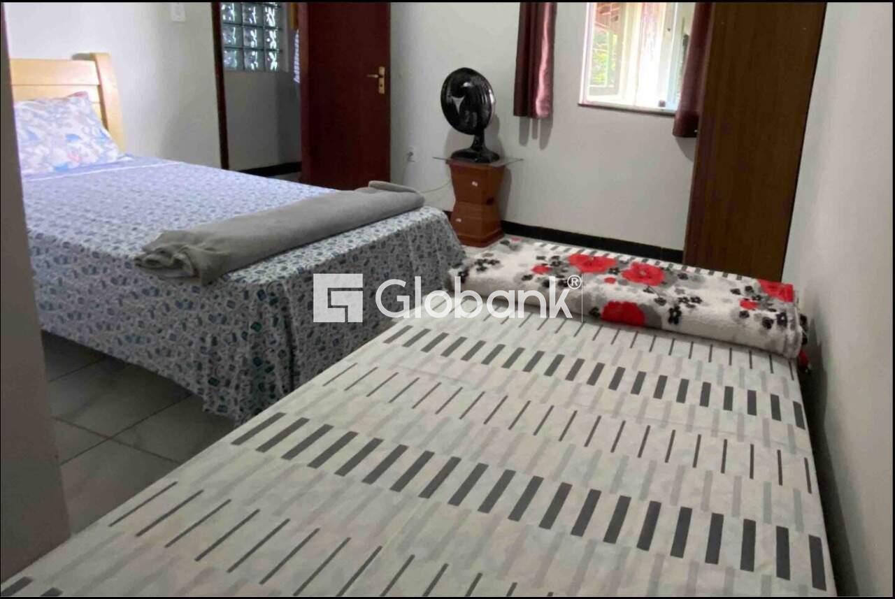 Casa 4 quartos à venda José Correia Machado 180m² Montes Claros MG: 