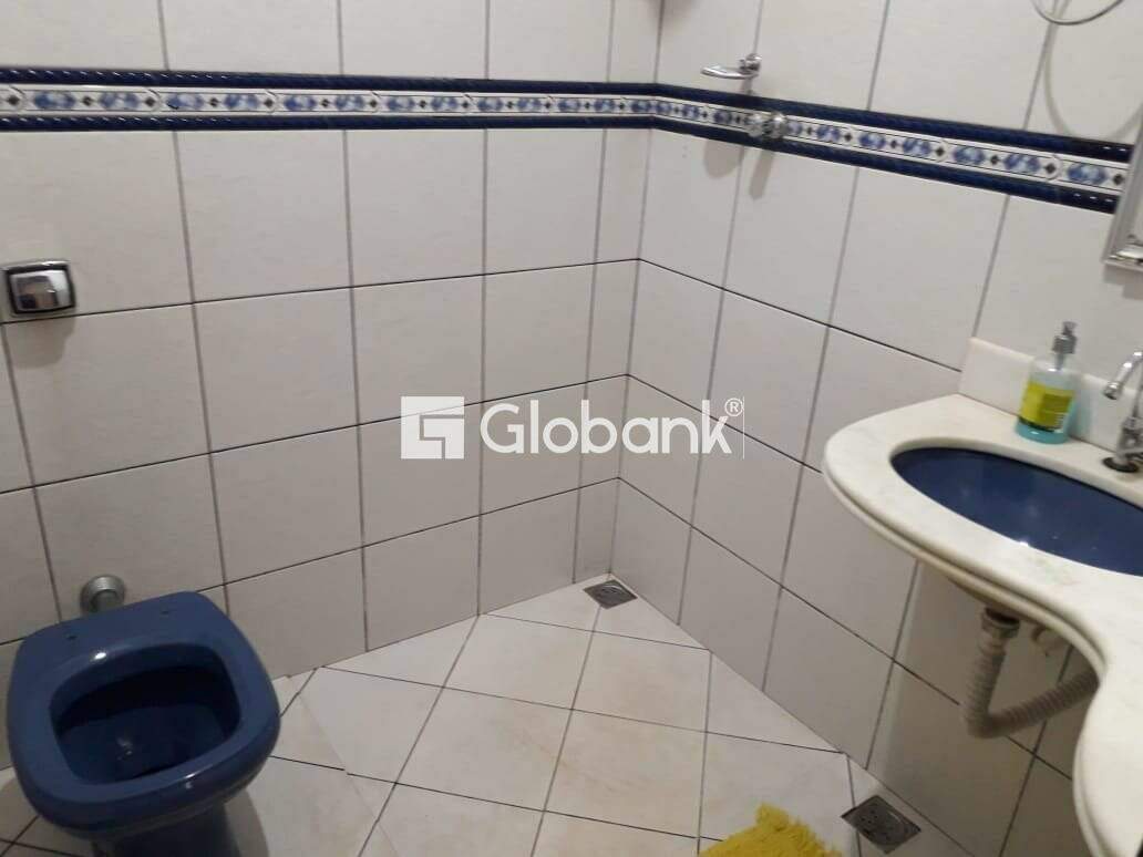 Casa 4 quartos à venda José Correia Machado 180m² Montes Claros MG: 