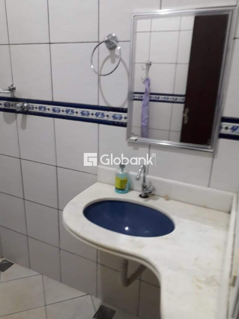 Casa 4 quartos à venda José Correia Machado 180m² Montes Claros MG: 