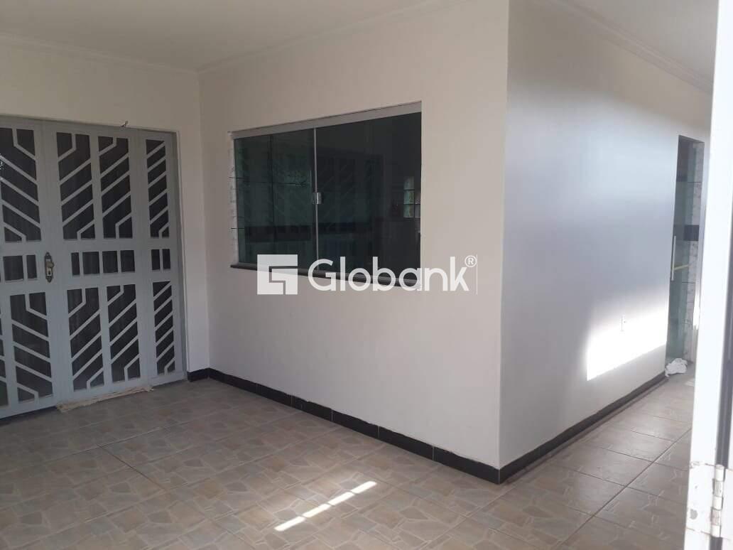 Casa 4 quartos à venda José Correia Machado 180m² Montes Claros MG: 