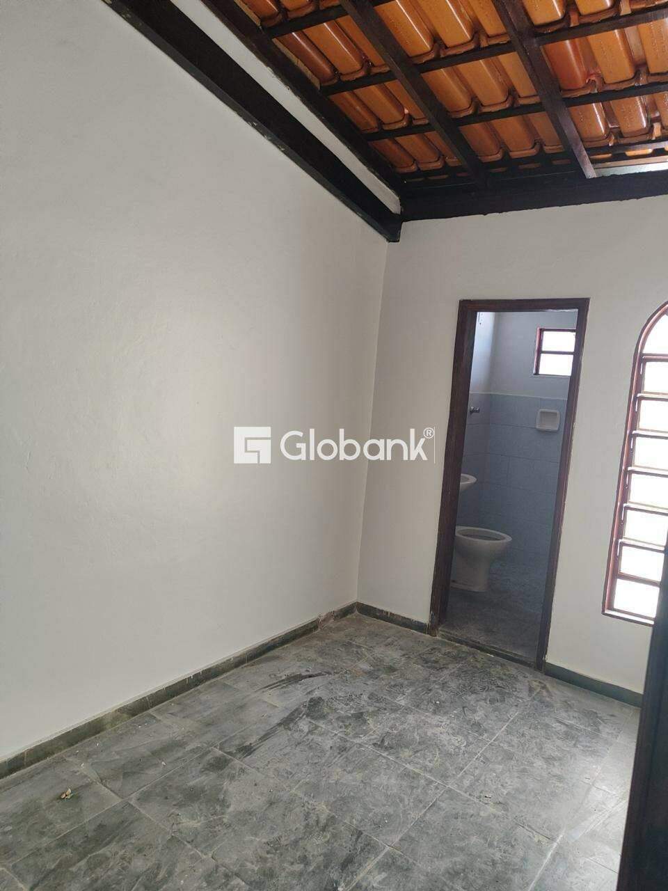 Apartamento 4 quartos à venda São José 159m² Montes Claros MG: