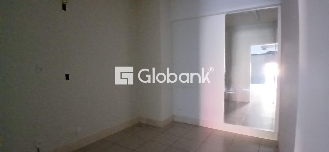 Ponto comercial para aluguel Centro 56m² Montes Claros MG: Escrit rio
