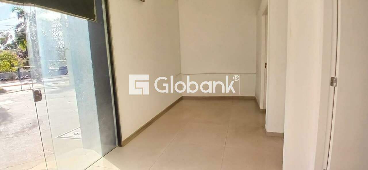Ponto comercial para aluguel Jardim São Luiz 25m² Montes Claros MG: Interior