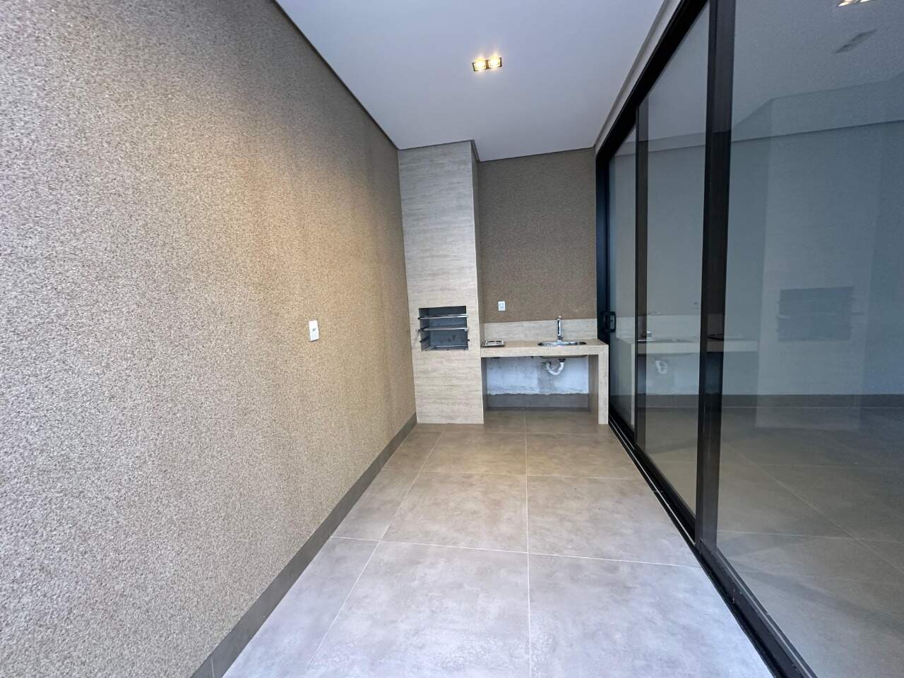 Casa 3 quartos à venda Ibituruna 170m² Montes Claros MG: rea gourmet