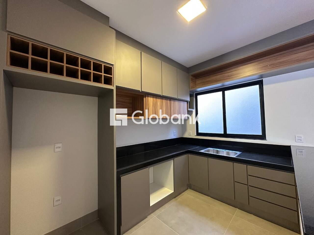 Casa 3 quartos à venda Ibituruna 170m² Montes Claros MG: Cozinha