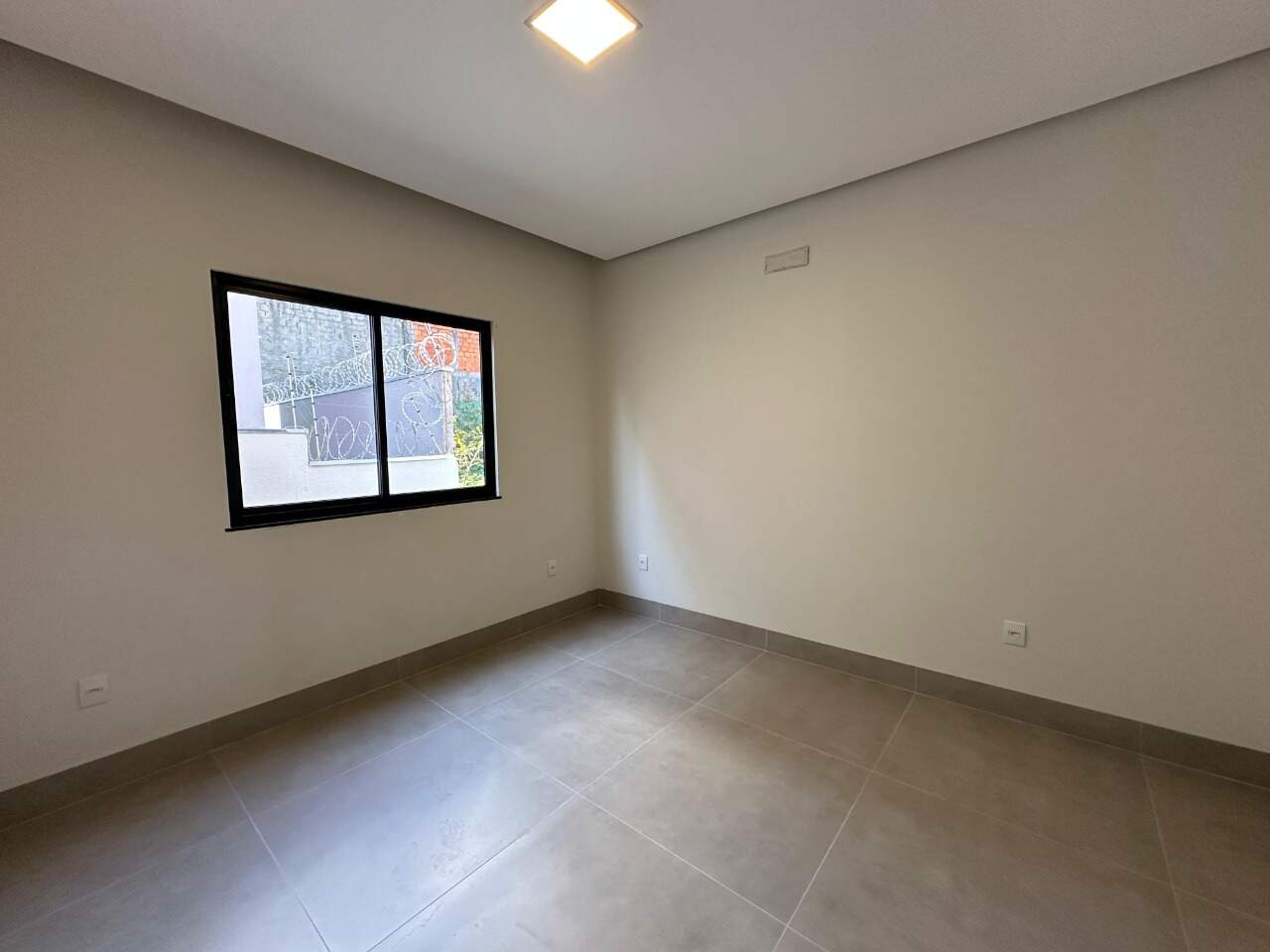 Casa 3 quartos à venda Ibituruna 170m² Montes Claros MG: Quarto3