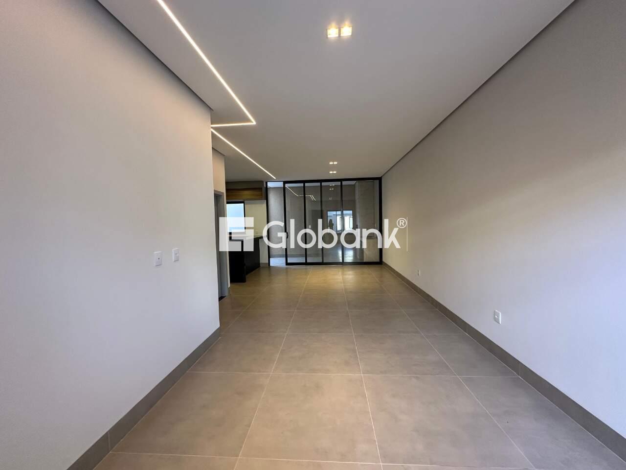 Casa 3 quartos à venda Ibituruna 170m² Montes Claros MG: Sala