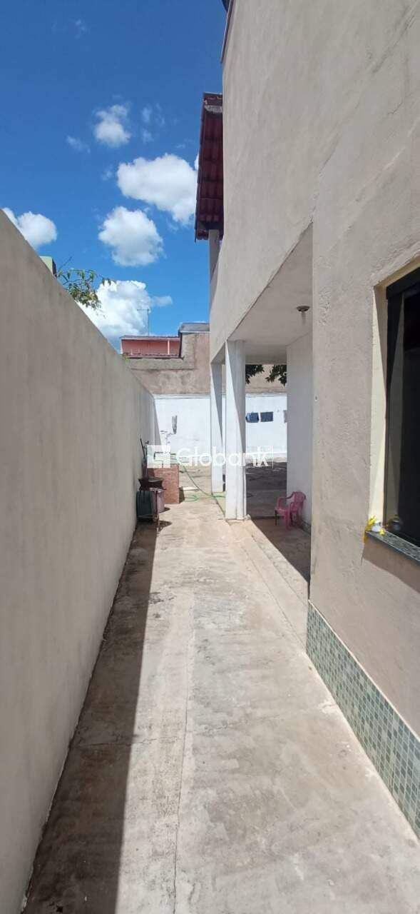 Casa 2 quartos à venda Major Prates 144,39m² Montes Claros MG: