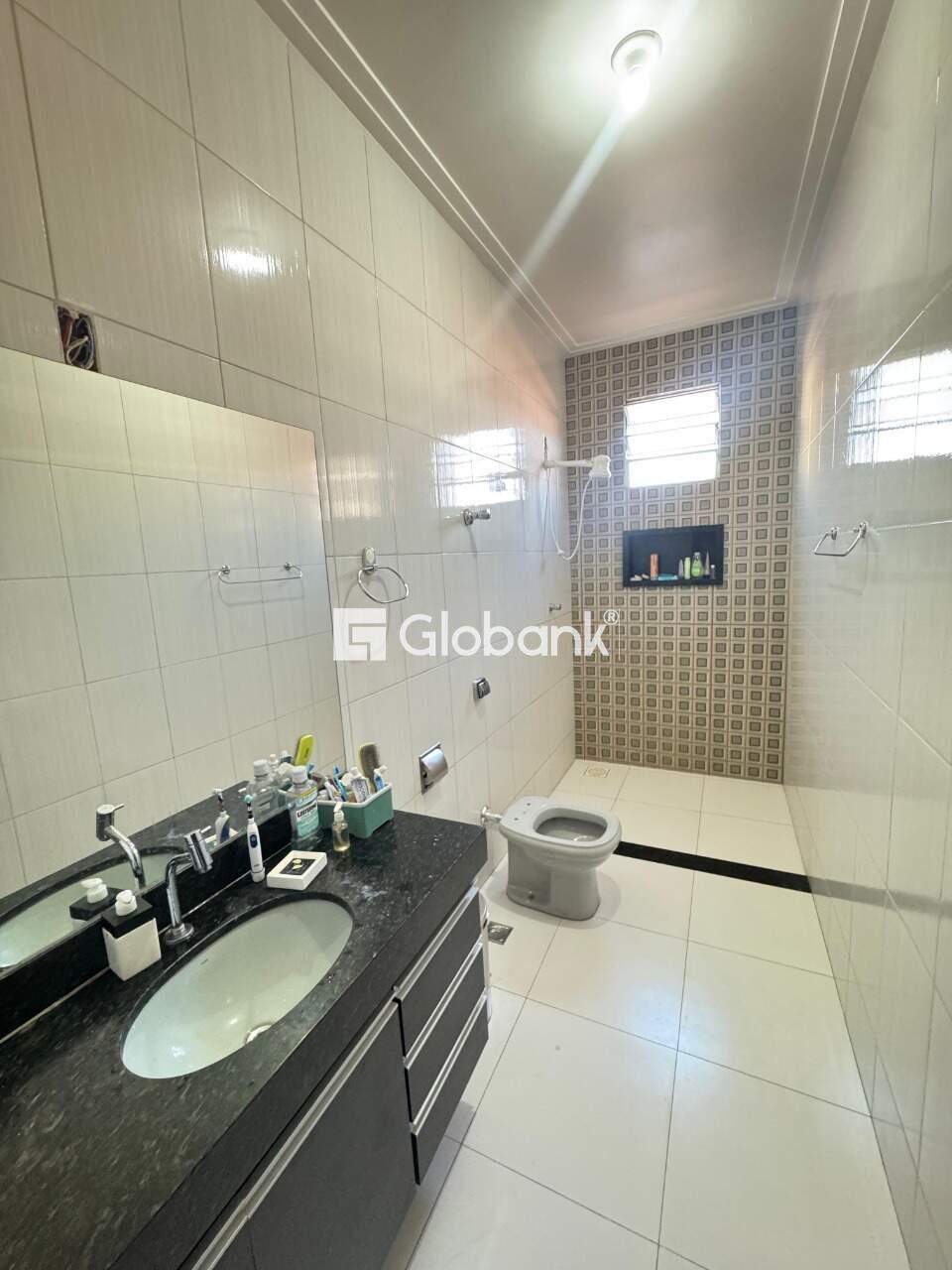 Casa 2 quartos à venda Major Prates 175,42m² Montes Claros MG: